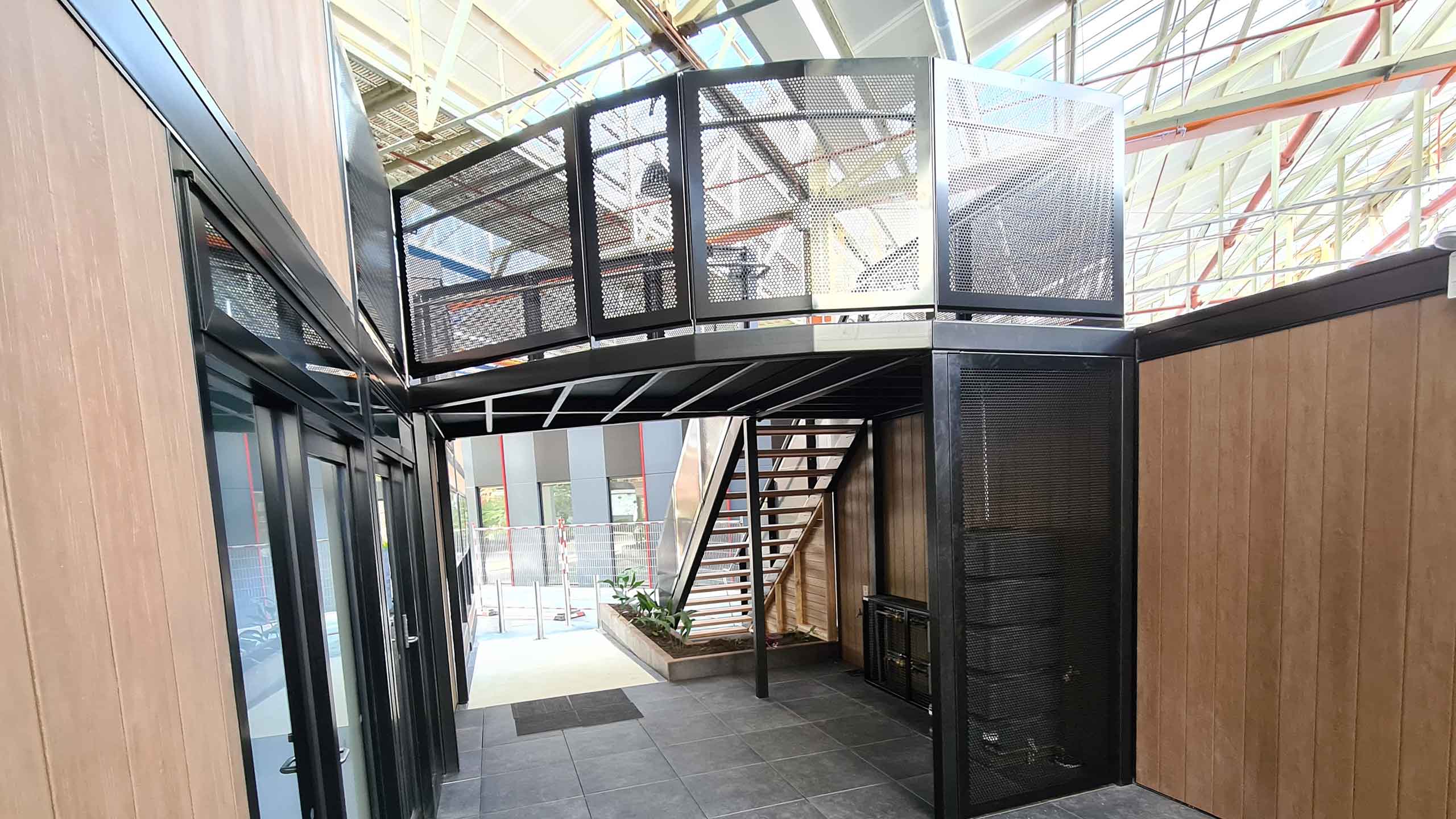 Construct Custom Specialised Solutions Construct custom specialised solutions